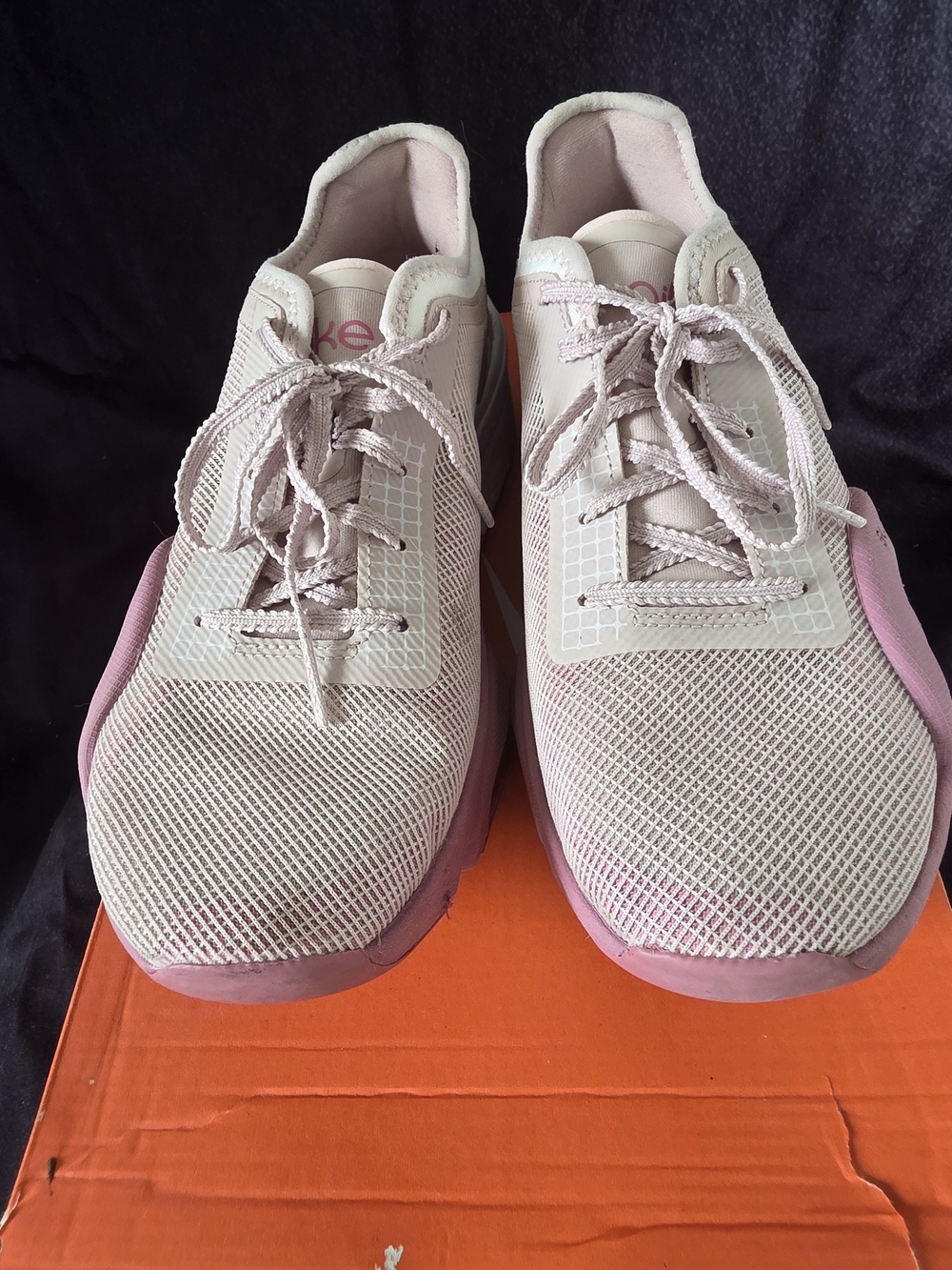 Nike Women's Light Pink Breathable Mesh Lace-Up Runners